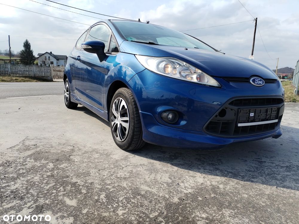 Ford Fiesta - 10