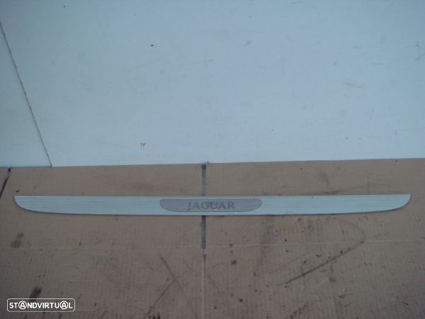 Moldura Entrada Porta Fr. Dta Jaguar X-Type (X400) - 1