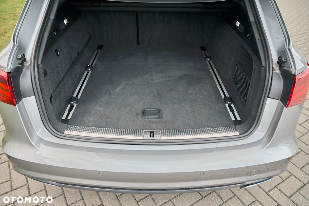 Audi A6 Avant 2.0 TDI Ultra S tronic - 17