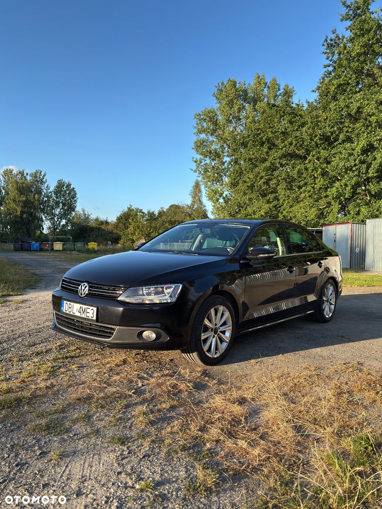 Volkswagen Jetta 2.0 TSI Highline - 1