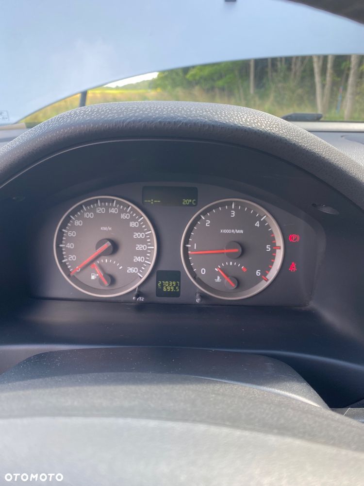 Volvo V50 2.0D - 19
