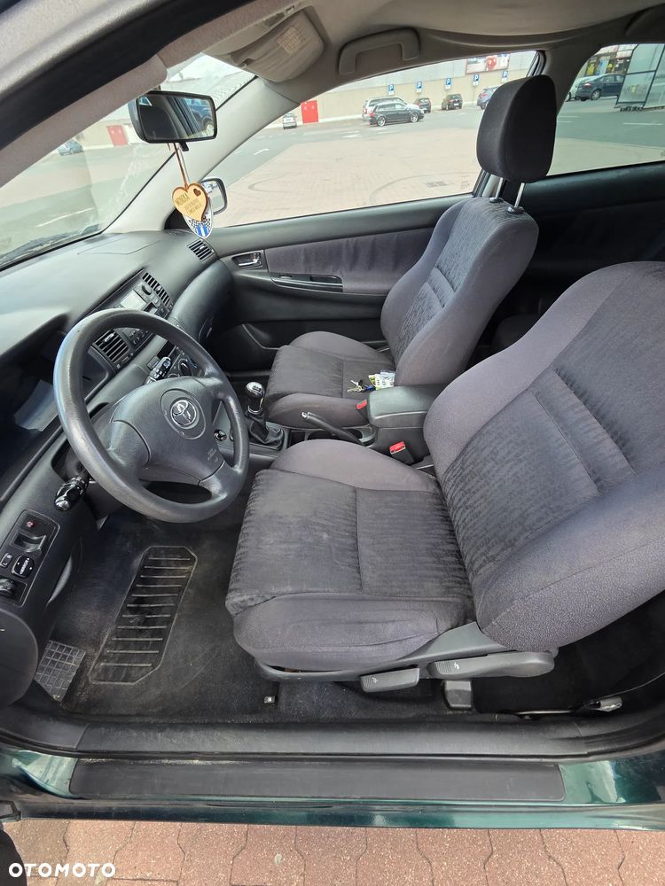 Toyota Corolla ver-1-4-vvt--i-terra - 8