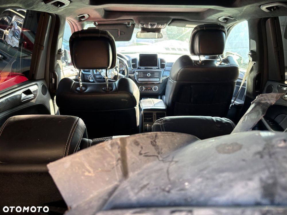 Mercedes-Benz GLE - 16