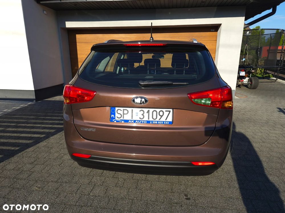 Kia Ceed 1.6 GDI Spirit - 13