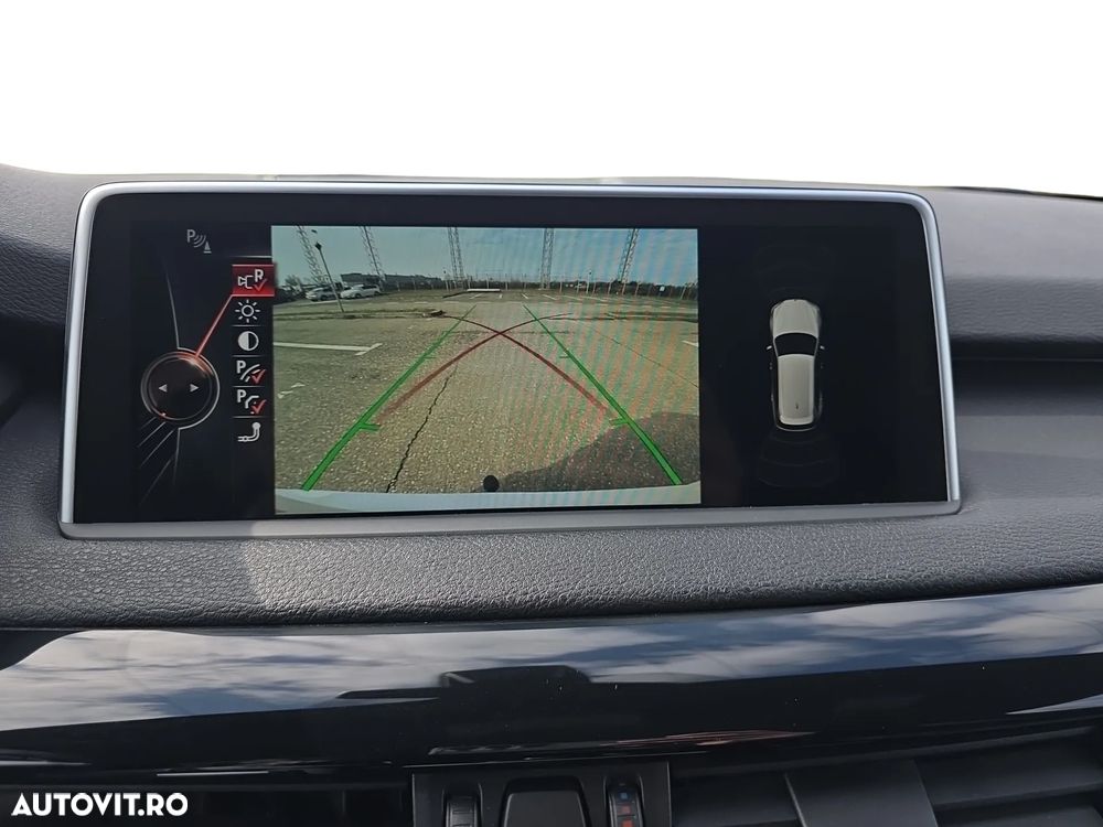 BMW X5 xDrive40d - 28