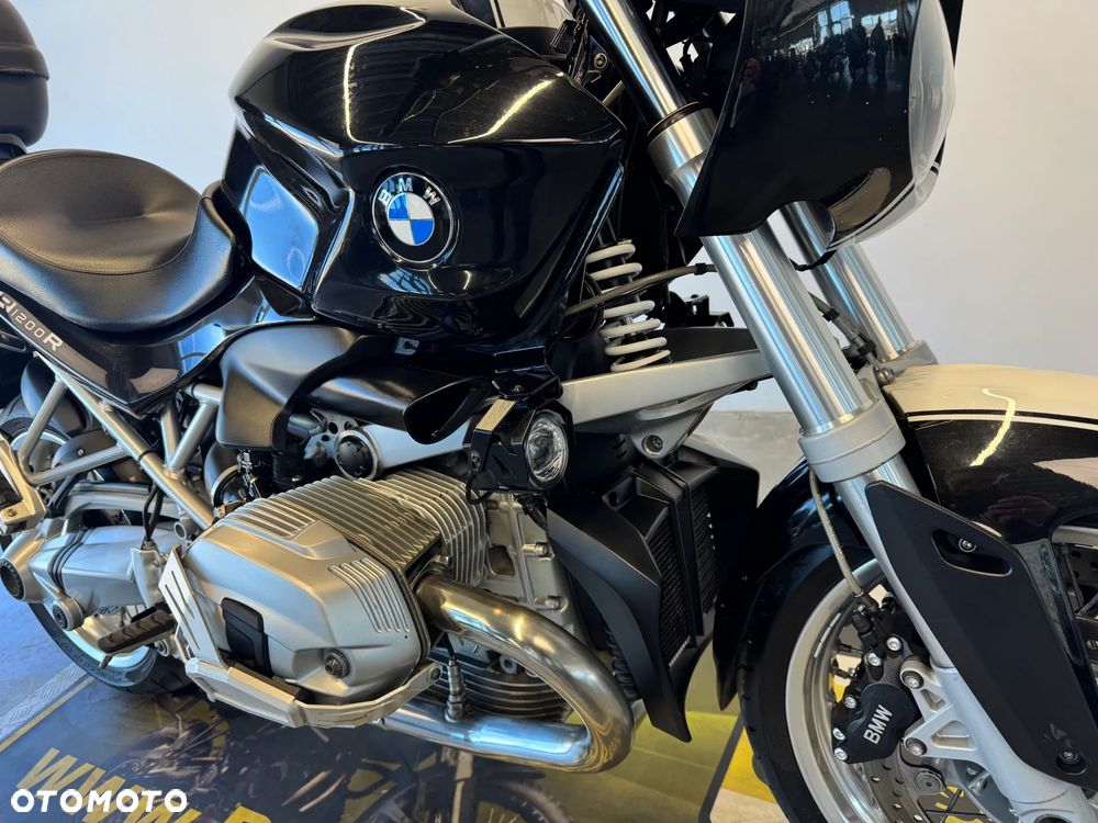 BMW R - 9