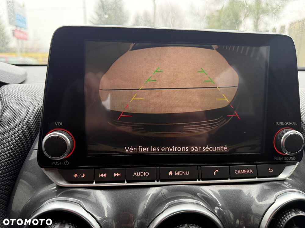 Nissan Juke 1.0 DIG-T N-Connecta - 31