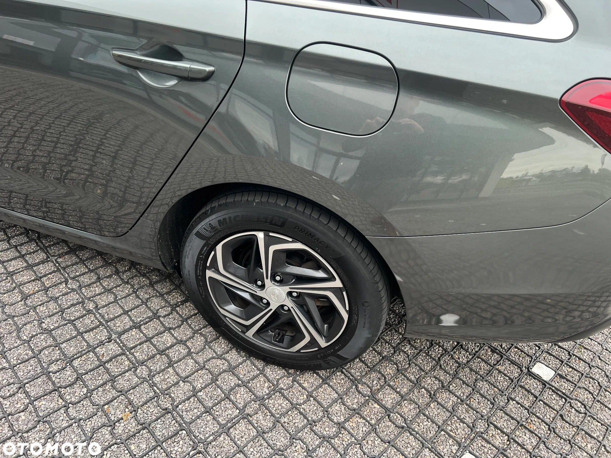 Hyundai i30 1.5 DPI Classic + - 4