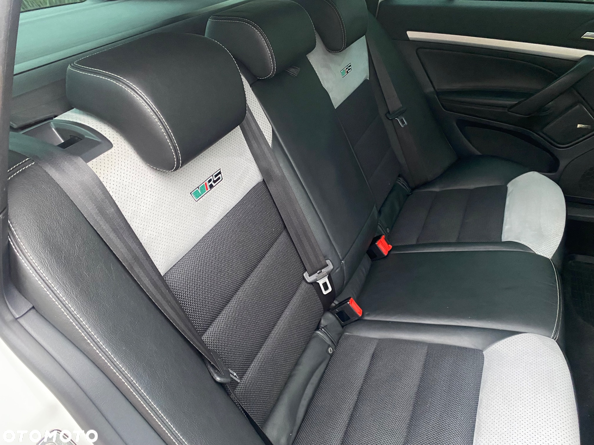 Skoda Octavia 2.0 TDI RS - 31
