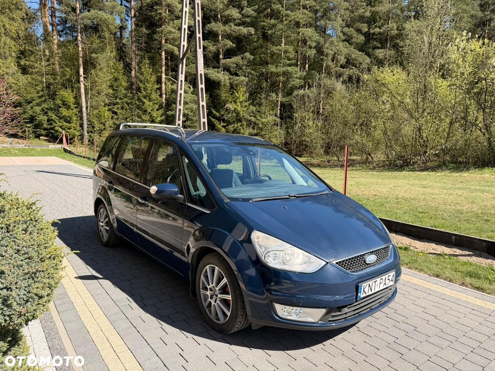 Ford Galaxy 2.0 Ghia - 14