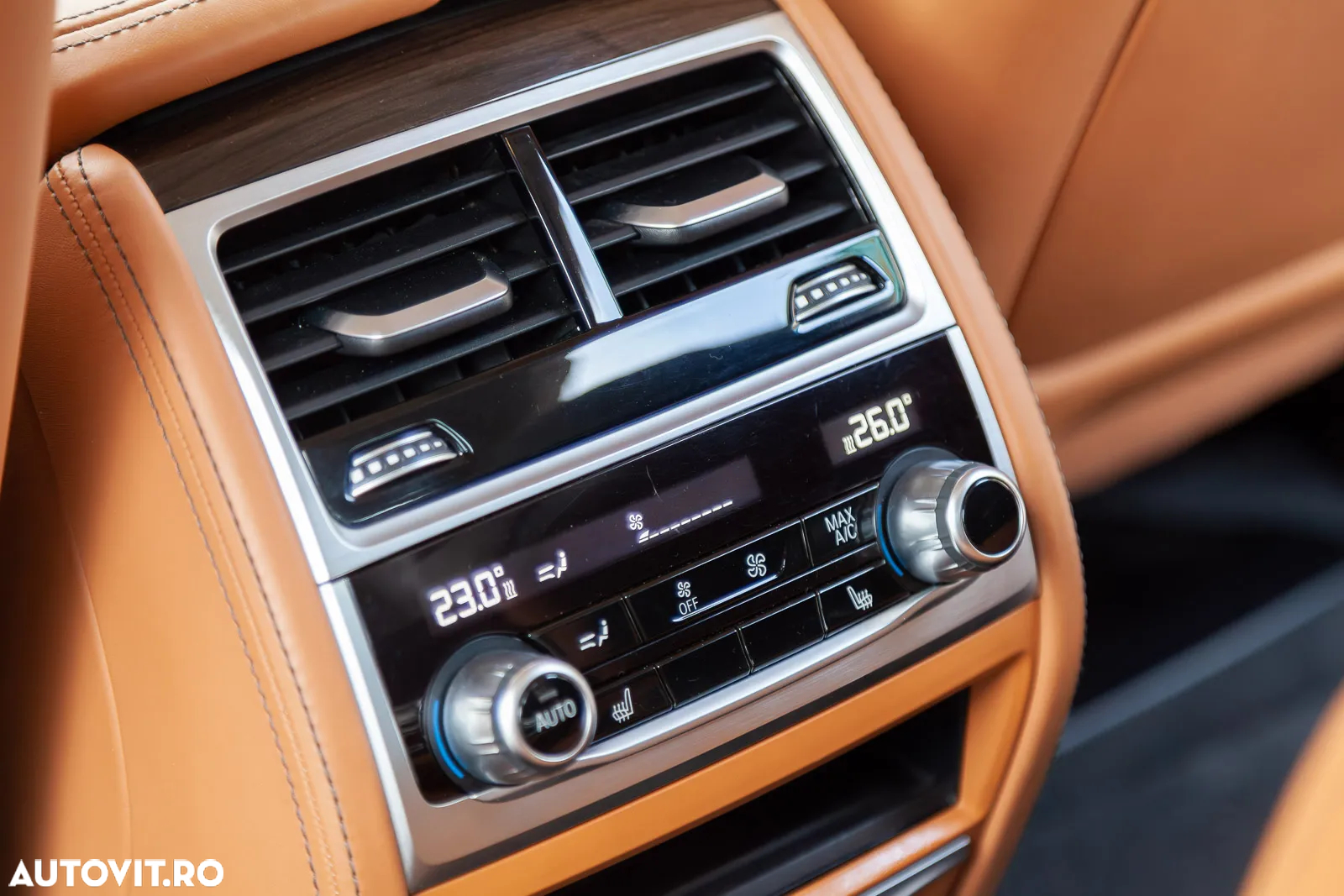 BMW Seria 7 740d xDrive - 17