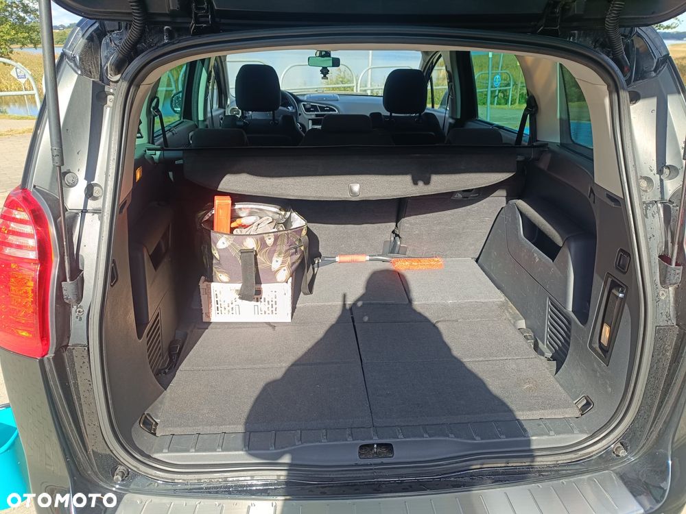 Peugeot 5008 e-HDI FAP 115 EGS6 Stop&Start Business-Line - 12