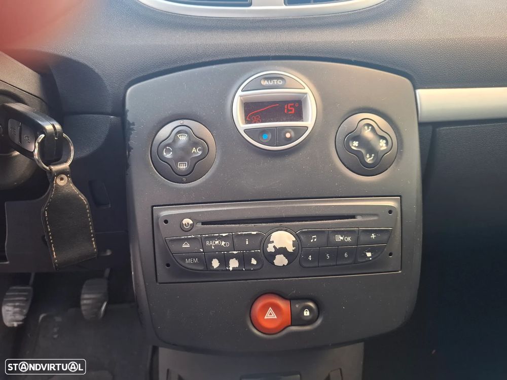 Renault Clio 1.5 dCi Dynamique - 11
