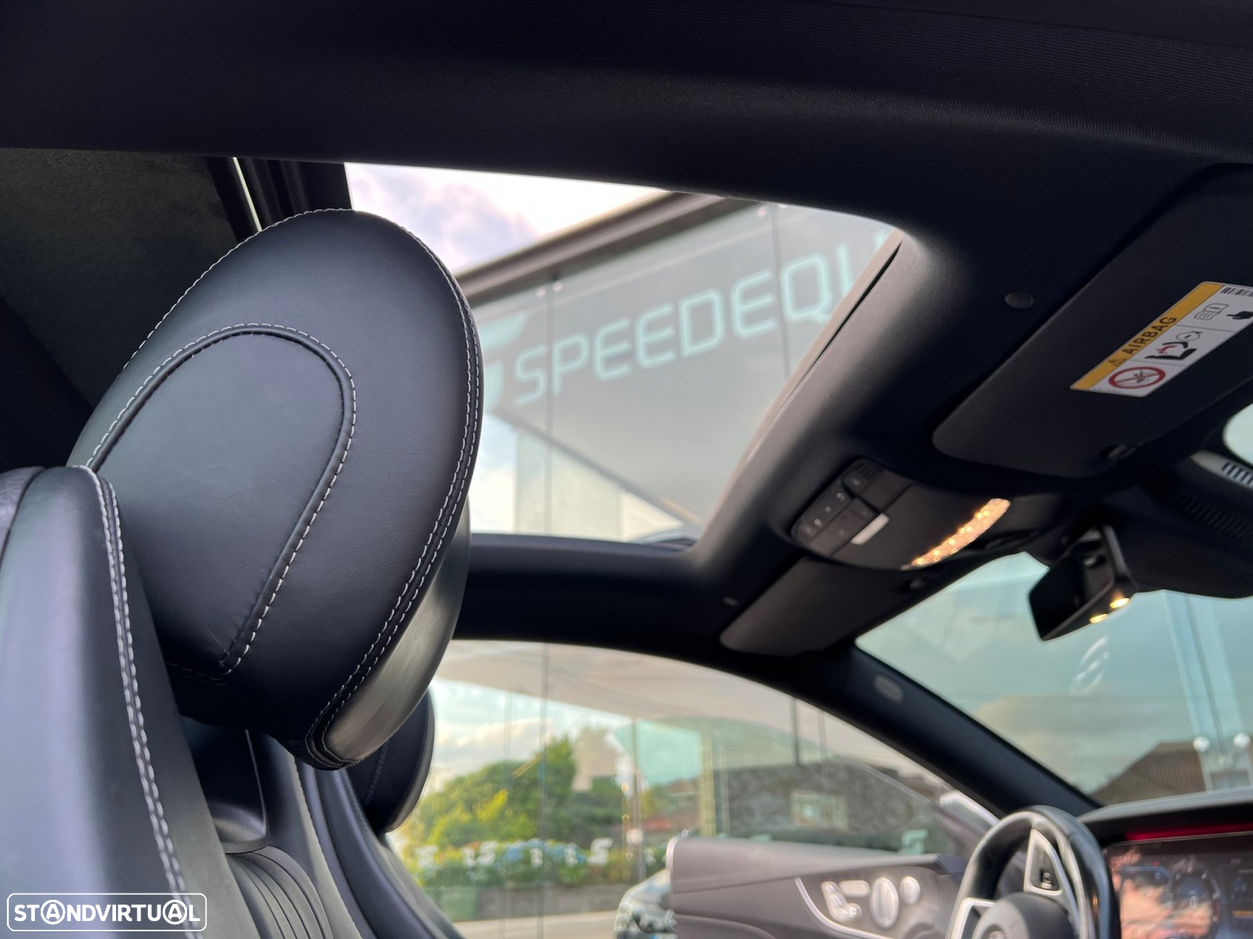 Mercedes-Benz E 220 d Coupe 9G-TRONIC AMG Line - 15