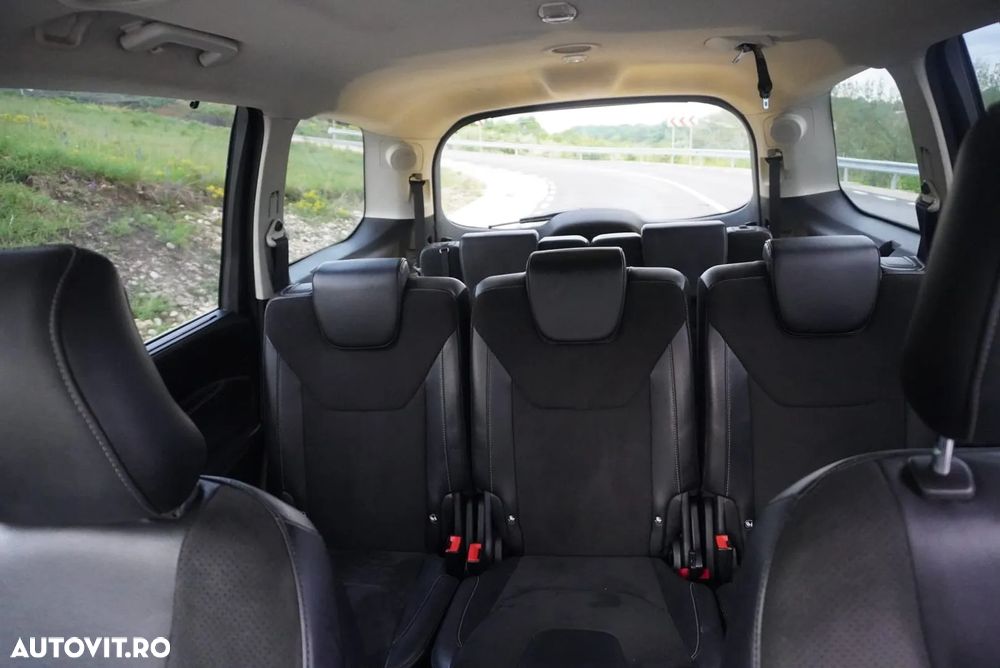 Ford Galaxy 2.0 TDCi Powershift Titanium - 15