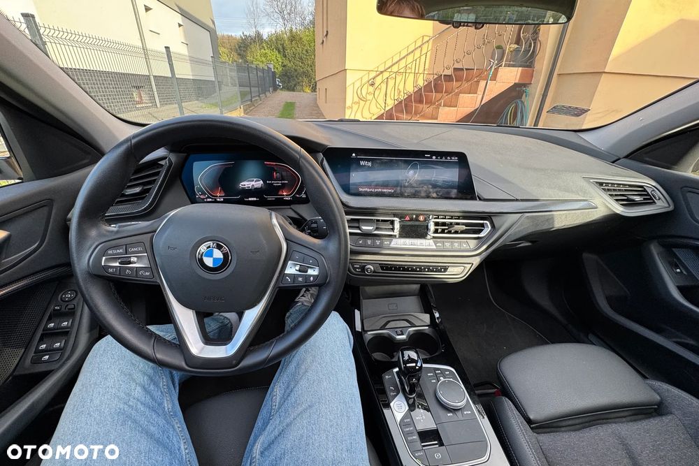 BMW Seria 1 120i M Sport - 11