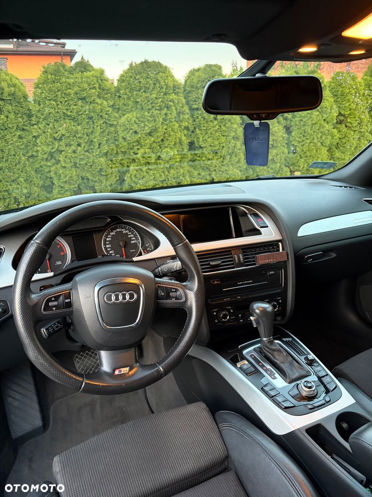 Audi A4 Avant 2.0 TFSI Quattro S tronic - 9
