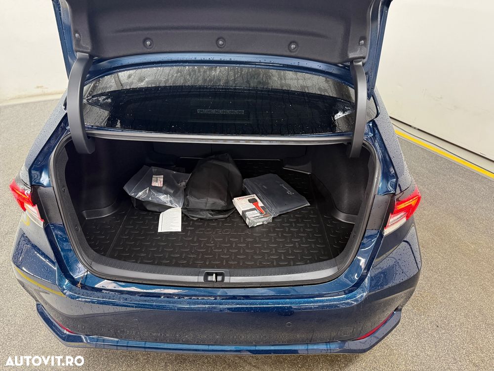 Toyota Corolla 1.8 HEV Dynamic - 21