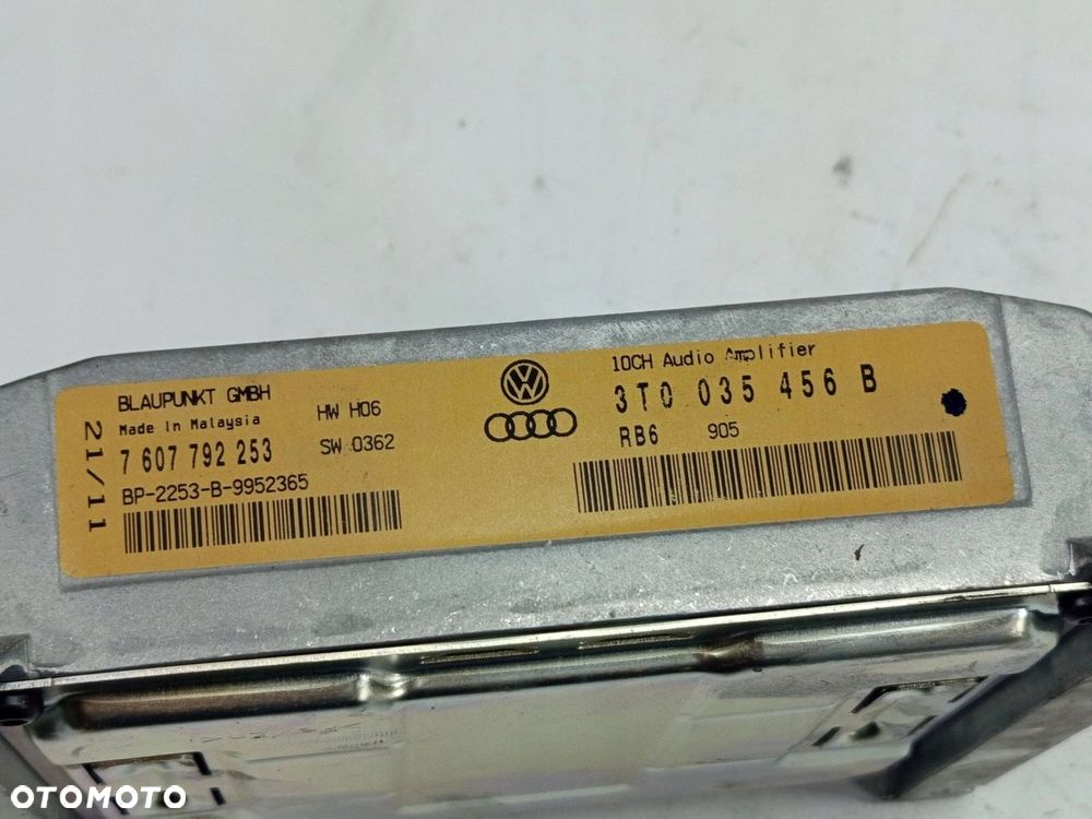 WZMACNIACZ AUDIO NAGŁOŚNIENIA VW BEETLE 5C FENDER 3T0035456B - 6