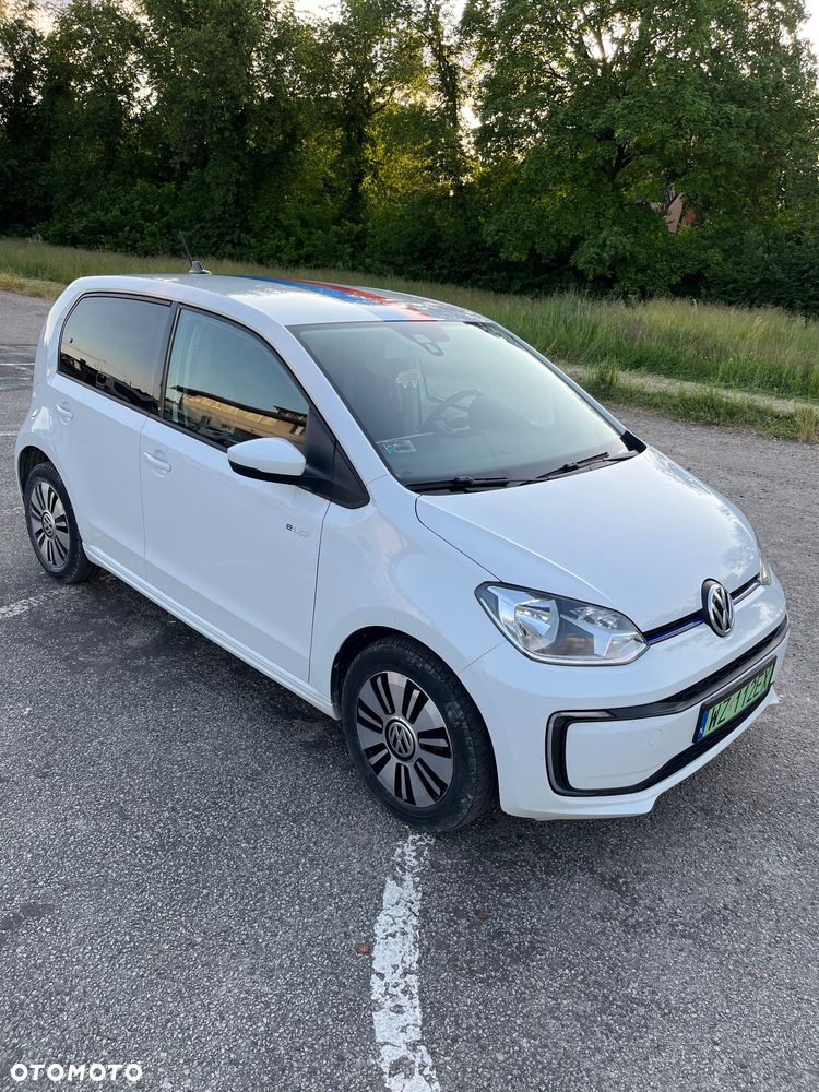Volkswagen up! e-up - 12