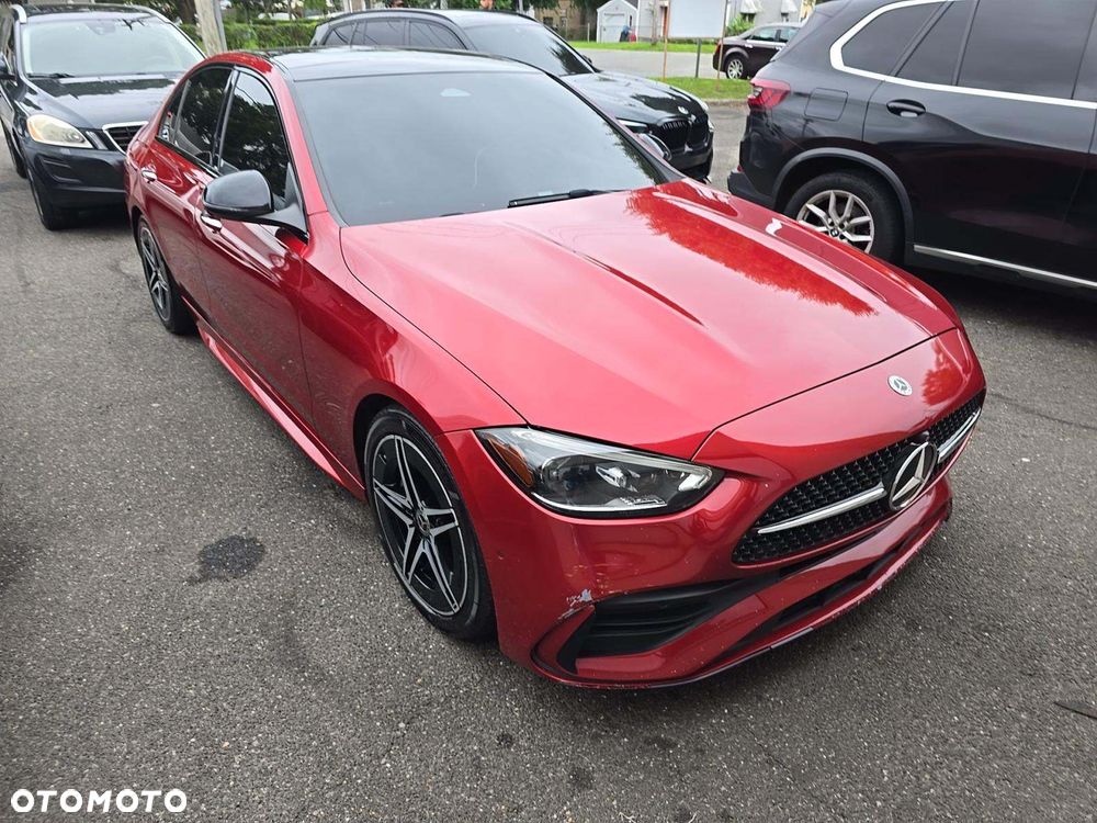Mercedes-Benz Klasa C 300 4Matic 9G-TRONIC AMG Line - 2