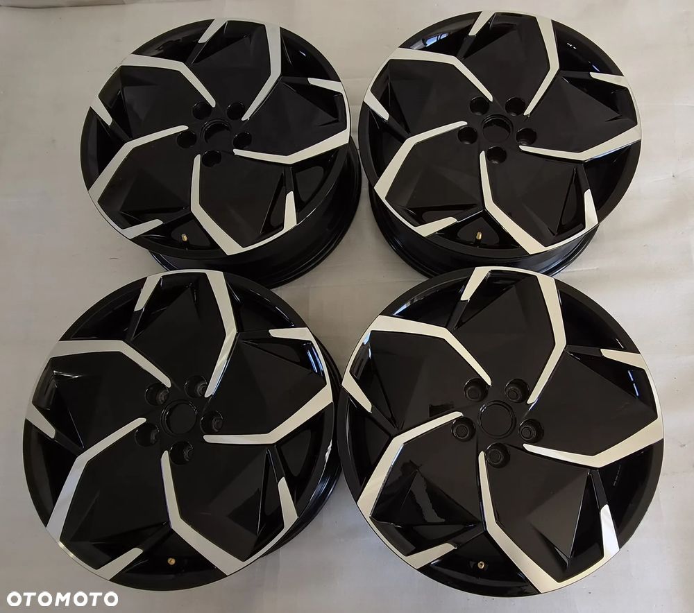 FELGI HYUNDAI IONIQ 5 19 7,5X19 ET49,5 5X114,3 52910-G1130 - 9