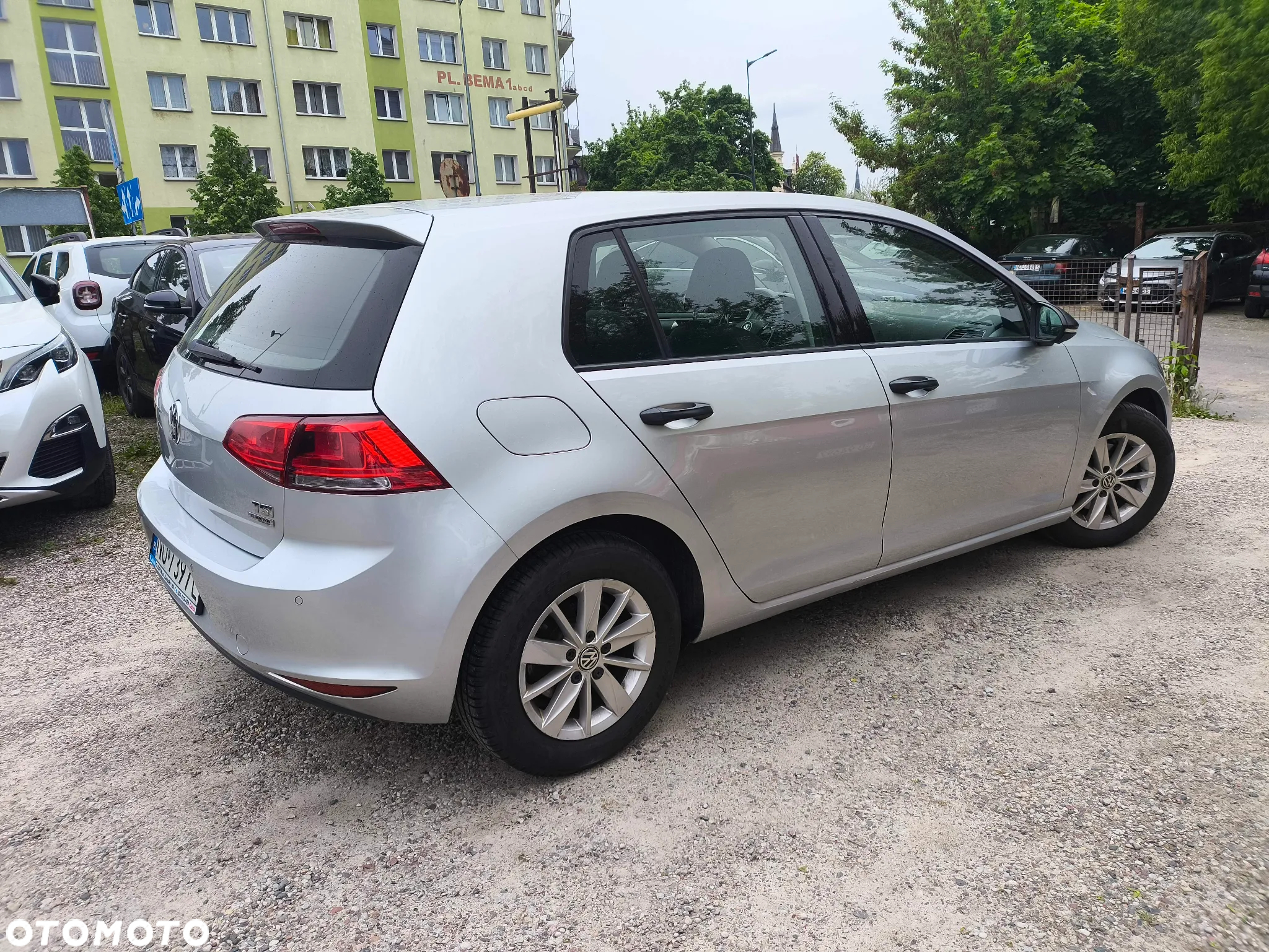 Volkswagen Golf VI 1.2 TSI BlueMot Comfortline - 4