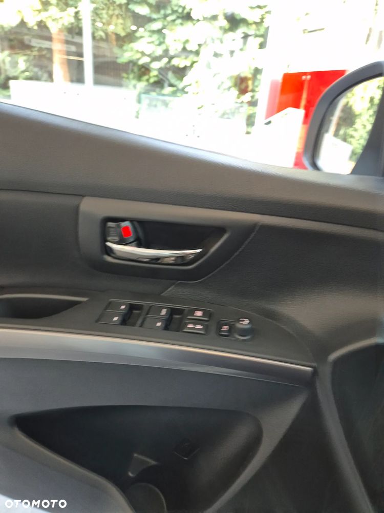 Suzuki S-Cross - 6