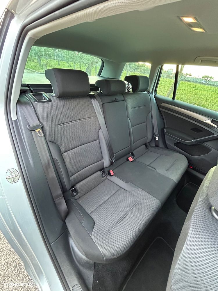 VW Golf Variant 1.2 TSi BlueMotion Comfortline - 13