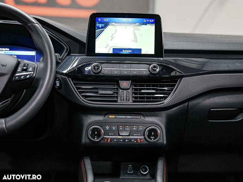 FORD Kuga 2023 — imagine 29