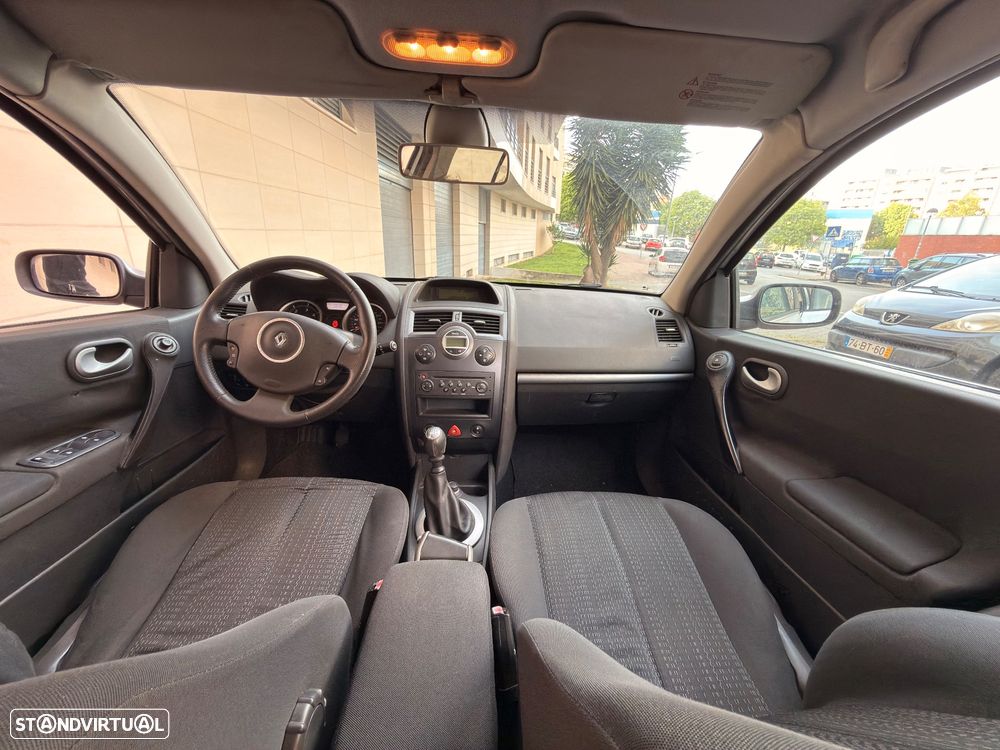 Renault Mégane Break 1.5 dCi Dynamique Luxe - 6