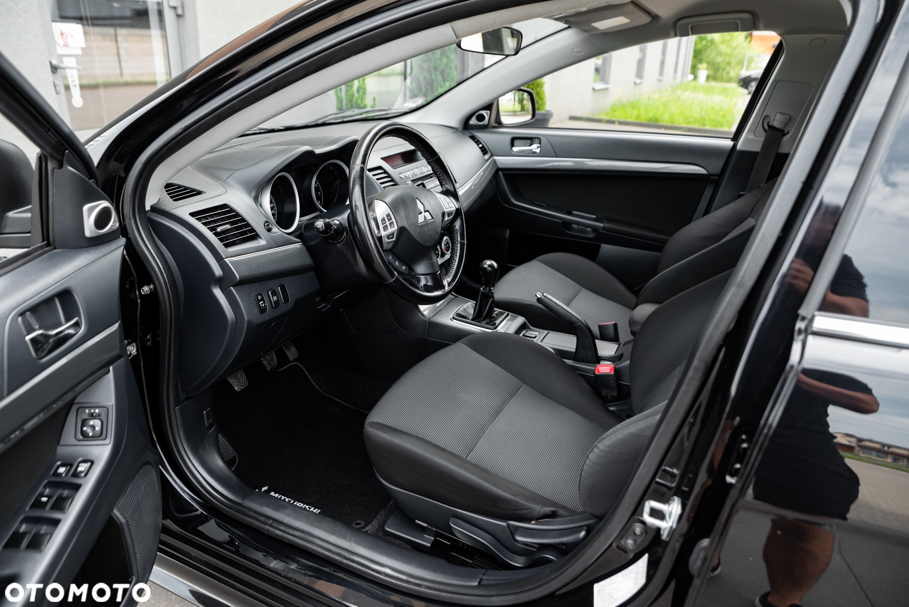 Mitsubishi Lancer 1.8 Inform - 17