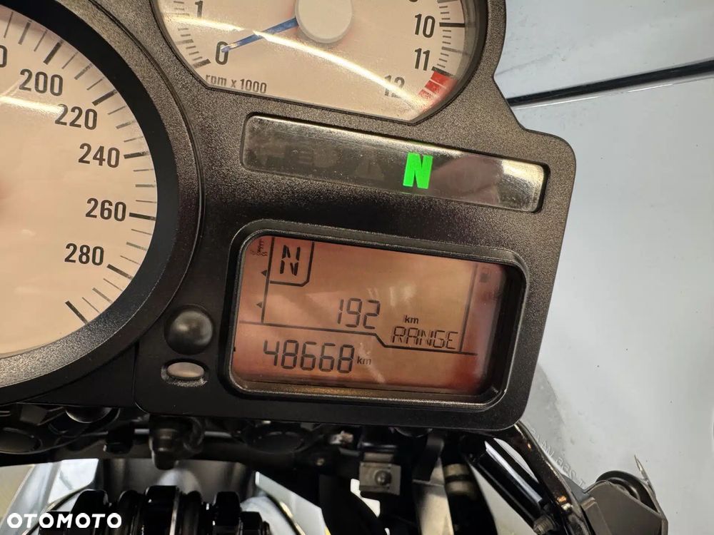 BMW K - 33