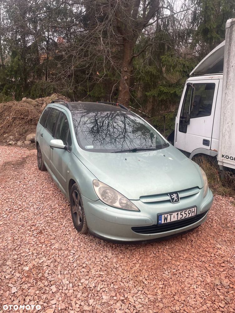 Peugeot 307 - 1