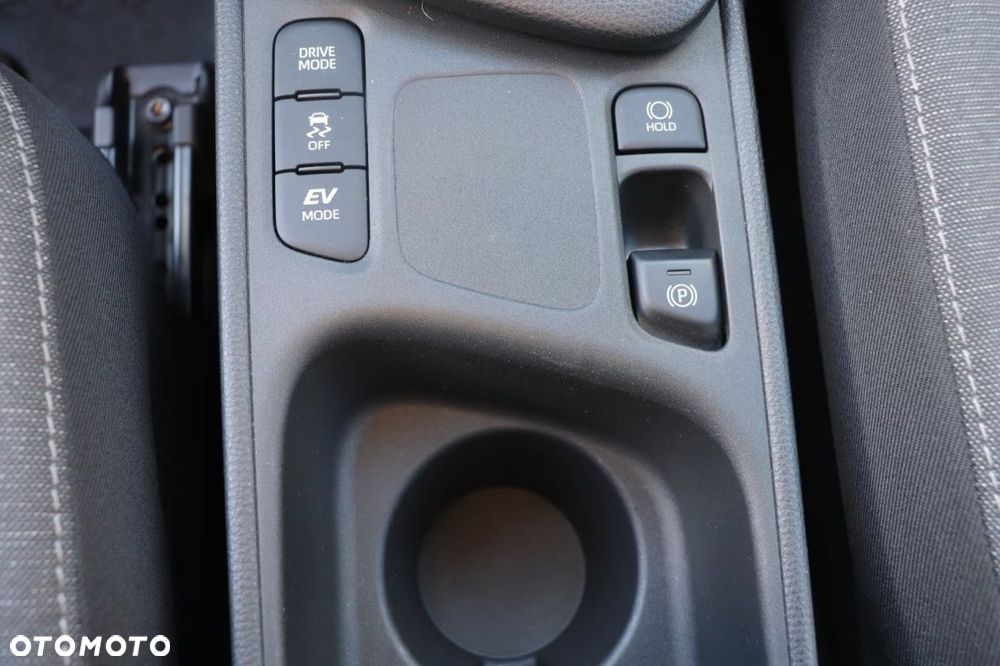 Toyota Yaris Hybrid 1.5 Selection Style - 26