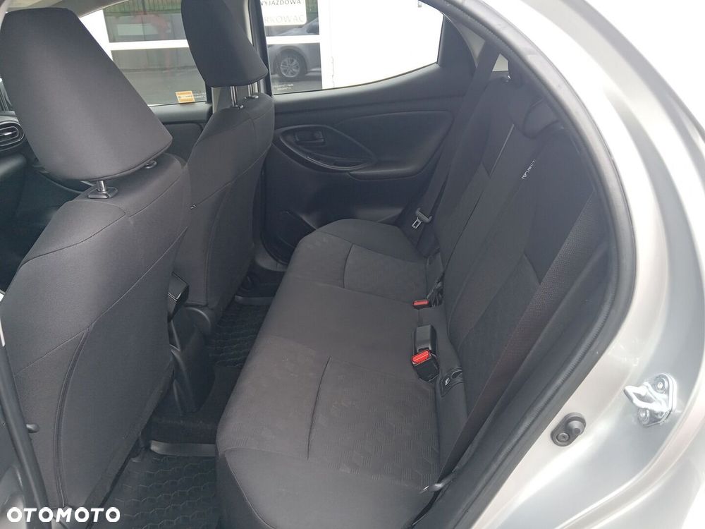 Toyota Yaris 1.5 Comfort - 14