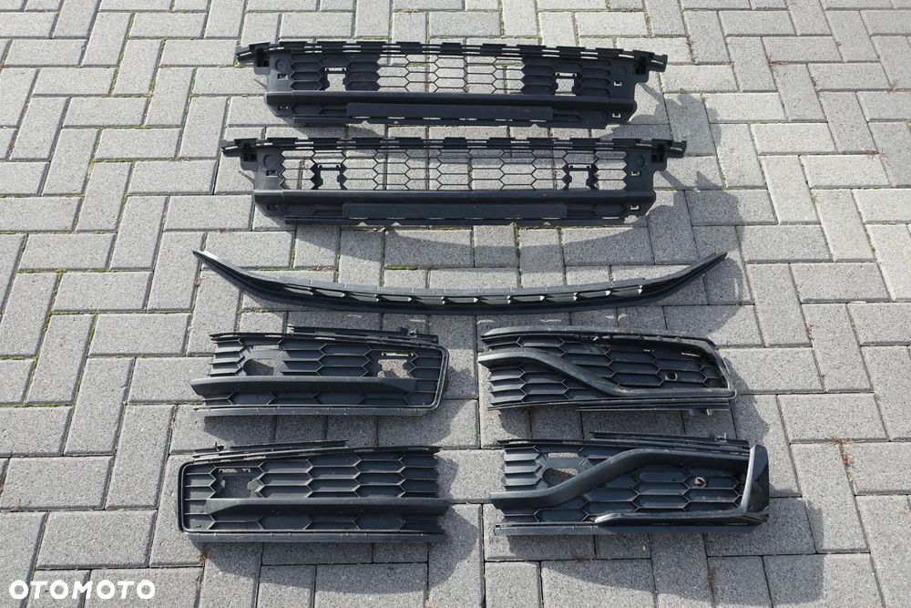 KRATKA ZDERZAKA KODIAQ PRZED LIFT 16r.  RS 19r.