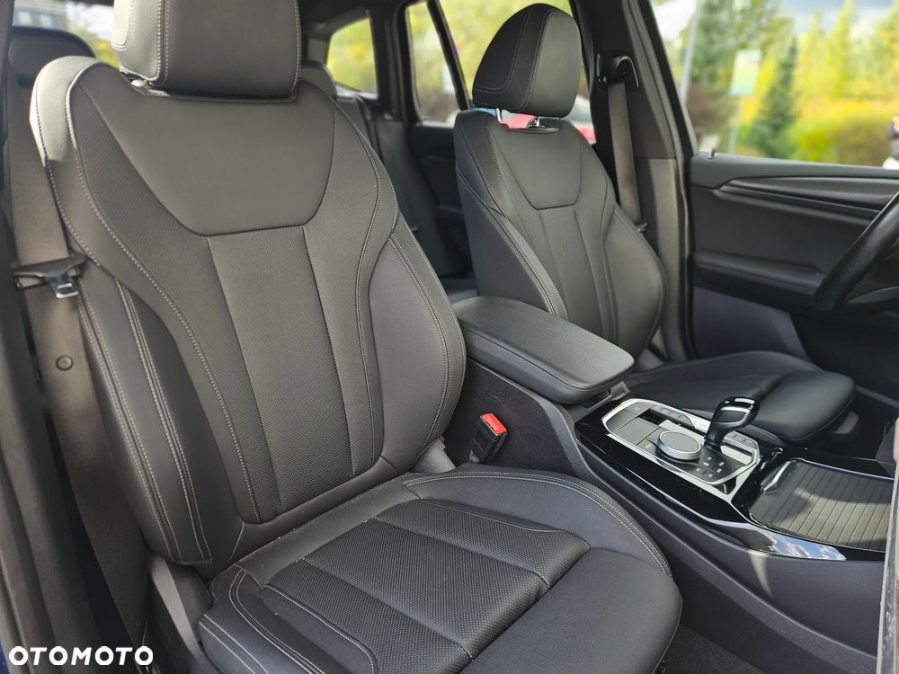 BMW X3 xDrive30d mHEV M Sport sport - 25