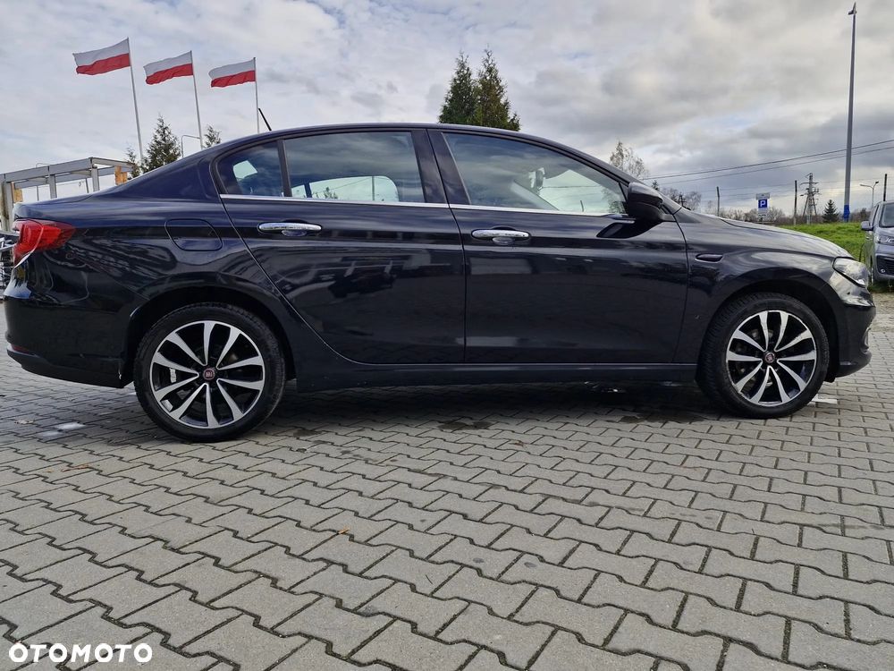 Fiat Tipo 1.6 MultiJet 16v Lounge - 11