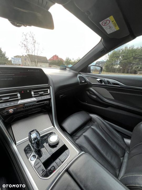 BMW Seria 8 - 15