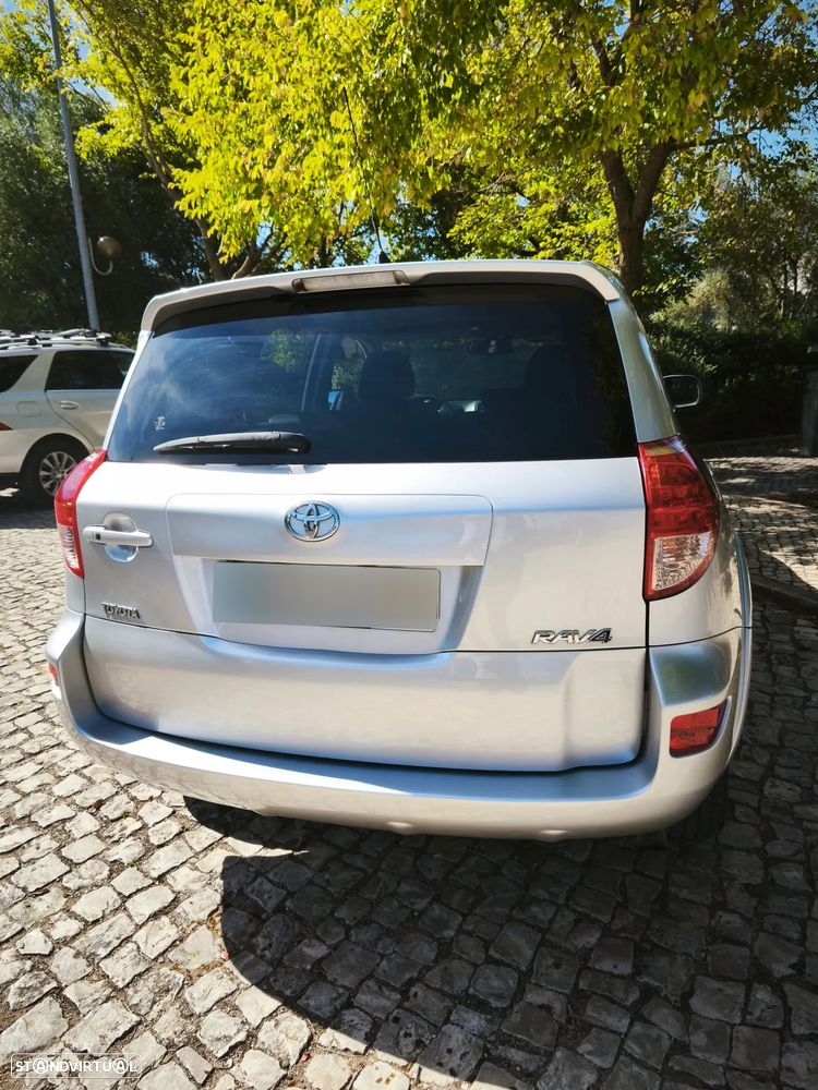 Toyota Rav4 2006 photo 3