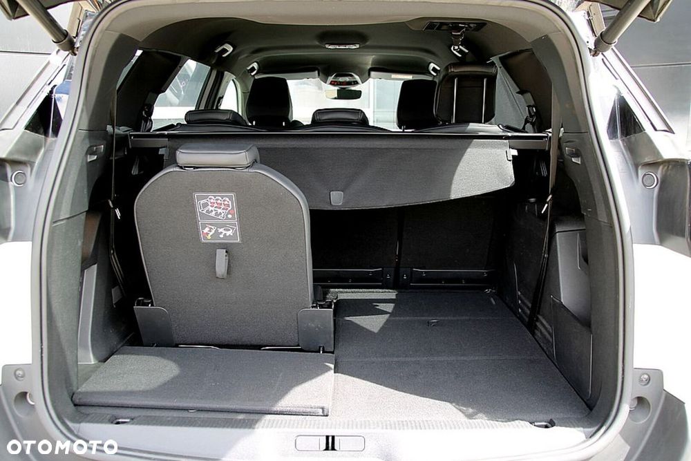 Peugeot 5008 - 17