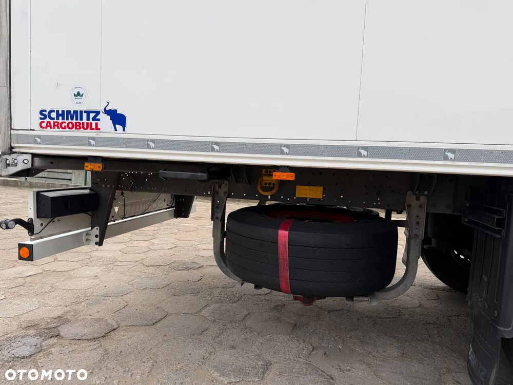 Schmitz Cargobull THERMO KING SLXi300 / DOPPELSTOCK / 7 CM GRUBA ŚCIANA / KOSZ PALETOWY / DRUKARKA / STANDARD WYSOKOŚĆ 2.65 M / DRZWI 4 ZAMKNIĘCIA / PRODUKCJA 2017 ROK !! - 29