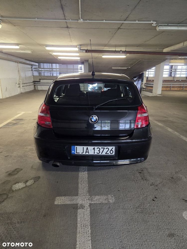 BMW Seria 1 118d DPF - 4
