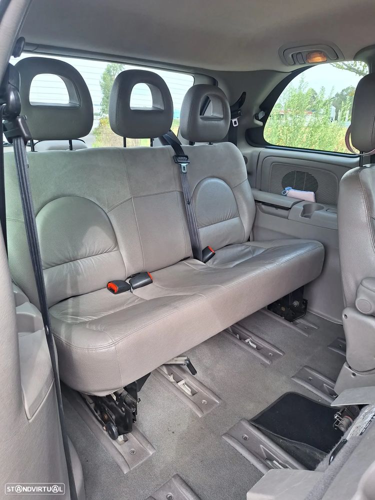 Chrysler Voyager - 4