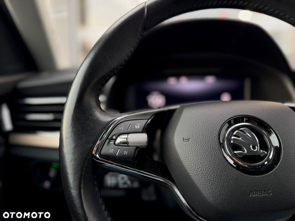 Skoda Kamiq 1.0 TSI Style DSG - 20