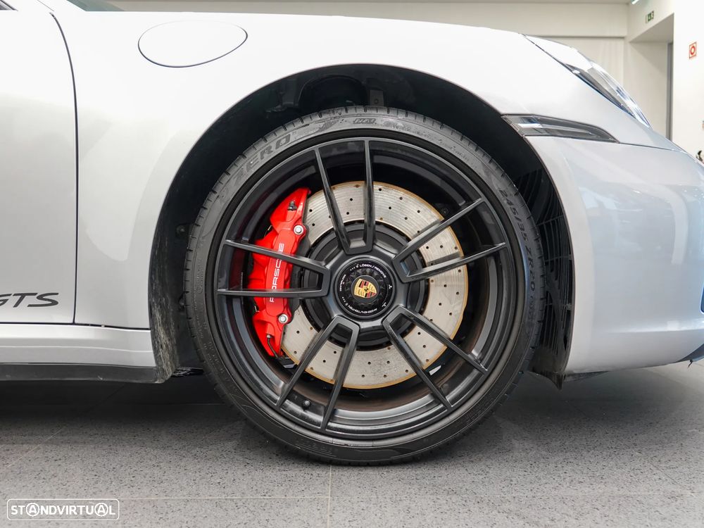 Porsche 911 (992) Carrera GTS PDK - 15