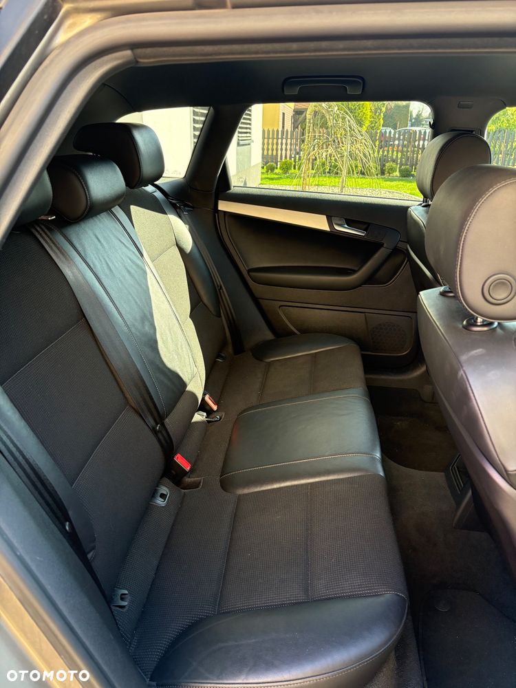 Audi A3 Sportback 2.0 TDI DPF Ambiente - 13