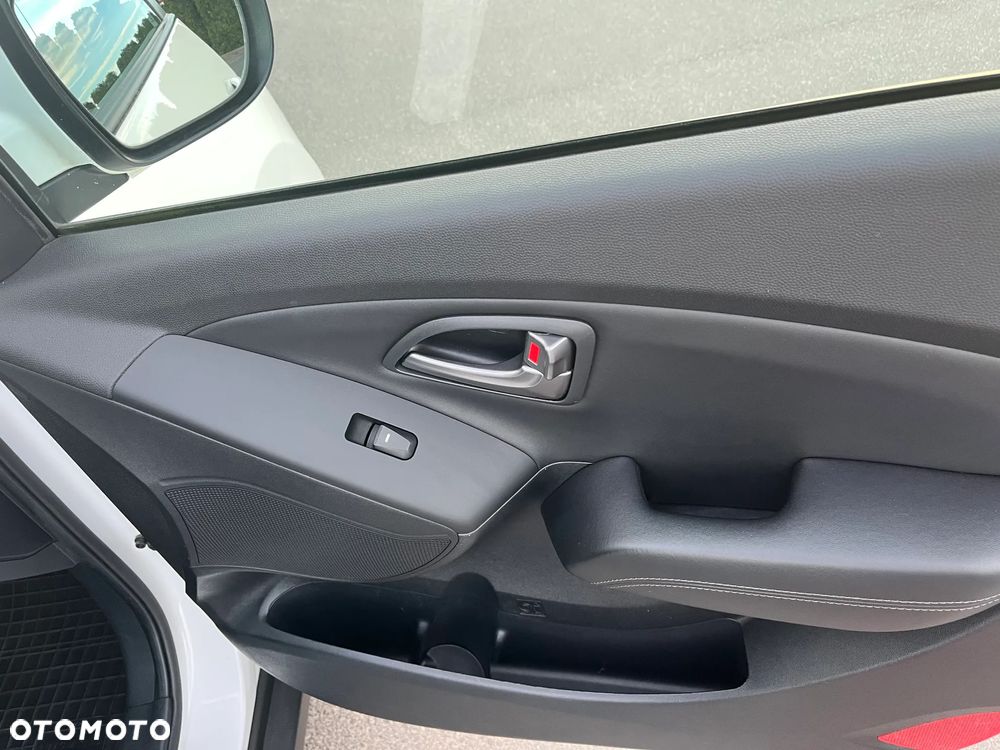 Hyundai ix35 2.0 GDI Premium 2WD - 22