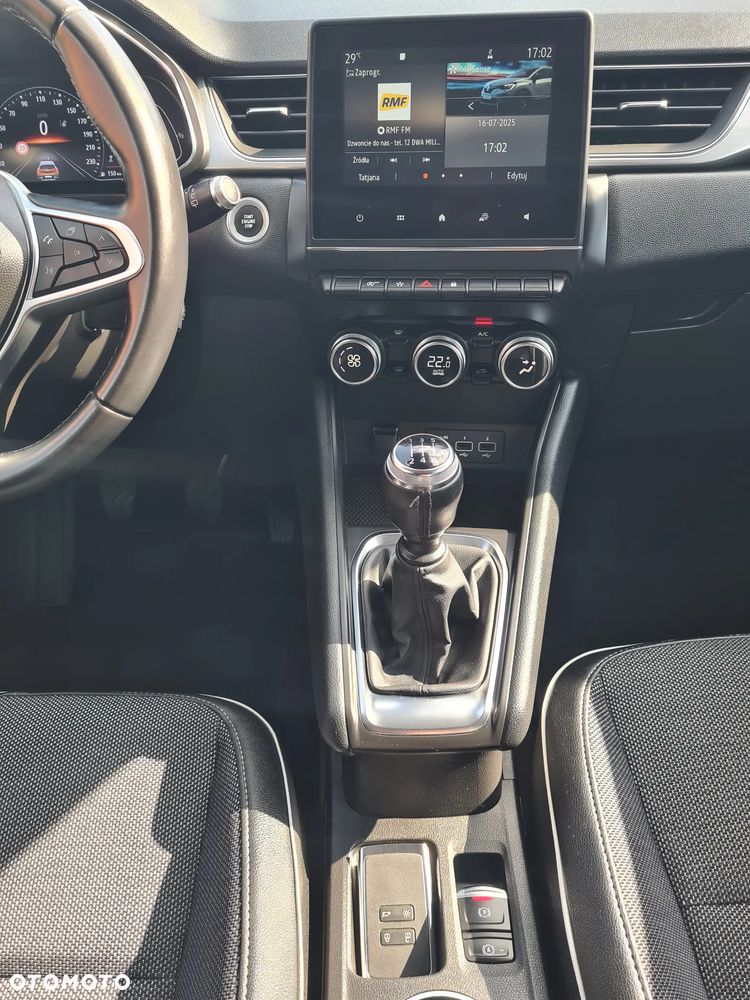 Renault Captur TCe 100 BUSINESS EDITION - 25